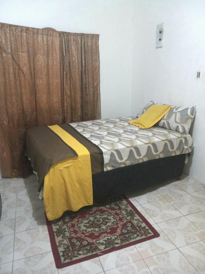 Fay Guest House Негрил Екстер'єр фото