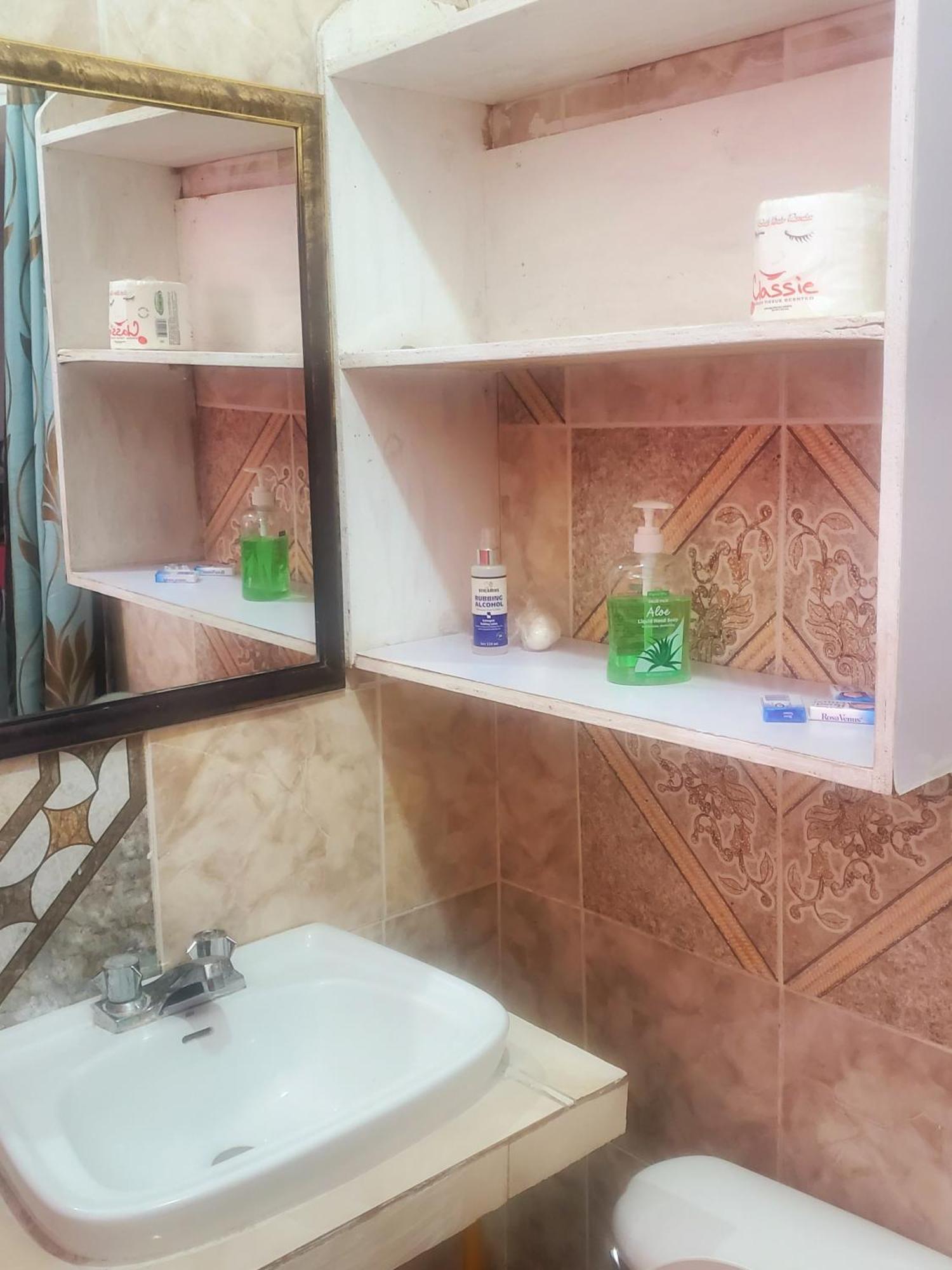 Fay Guest House Негрил Номер фото