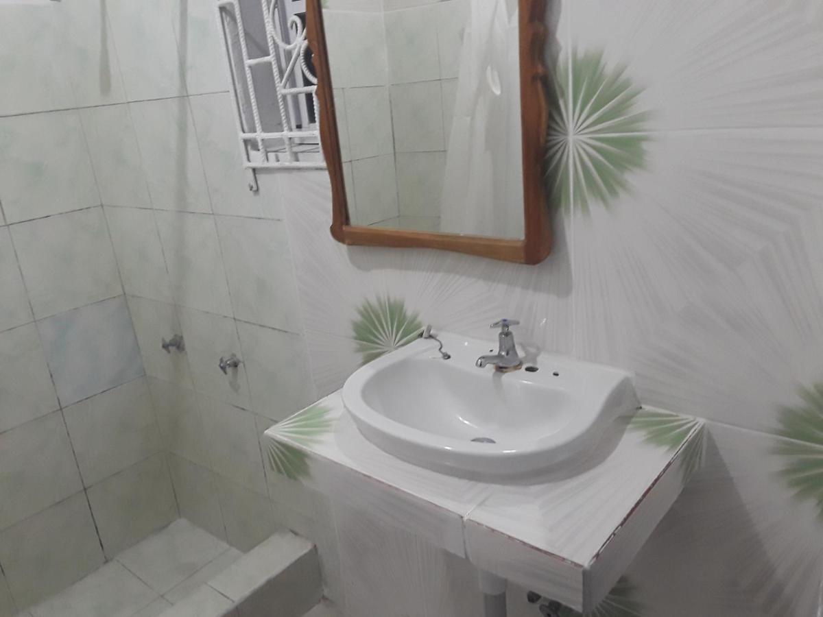 Fay Guest House Негрил Екстер'єр фото
